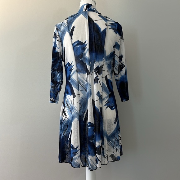 Kimono Open Wrap Robe-Style - Picture 2 of 3